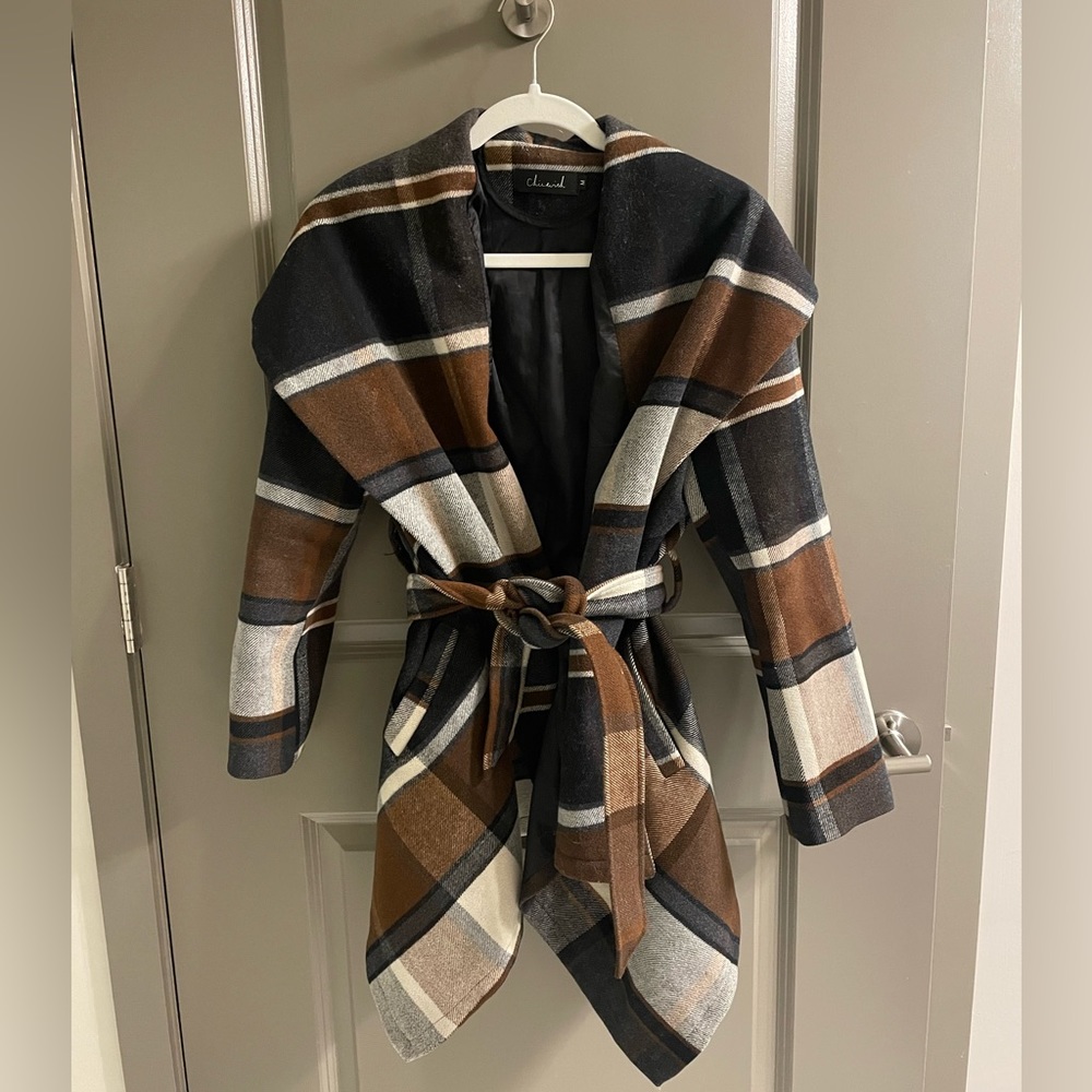 Adorable warm wrap coat